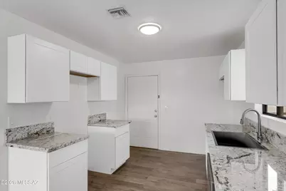3008 N Estrella Avenue, Tucson, AZ 85705 - Photo 10