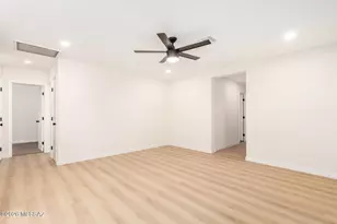 3770 E 27th St, Tucson, AZ 85713 - Photo 14