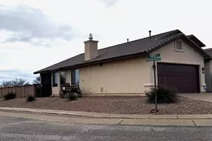 1684 S Tenen Pass Dr, Benson, AZ 85602 - Photo 2