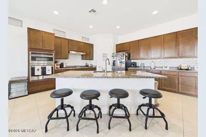 12775 E Prairie Aster Lane, Tucson, AZ 85747 - Photo 8