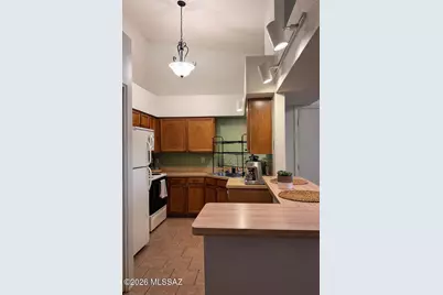 2178 N Pantano Road #UNIT 229, Tucson, AZ 85715 - Photo 6