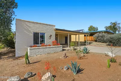 1422 S Desert Vista Drive, Tucson, AZ 85748 - Photo 4