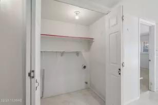 610 E Cambridge Dr, Tucson, AZ 85704 - Photo 46