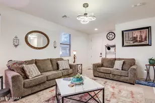 7040 W Hidden River Way, Tucson, AZ 85757 - Photo 12