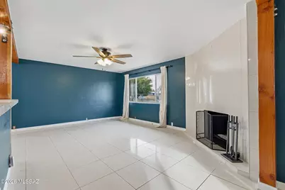 7433 E Kenyon Drive, Tucson, AZ 85710 - Photo 12