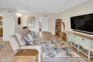 1241 W Calle Ramiro, Green Valley, AZ 85622 - Photo 8