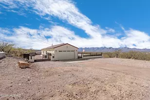 1810 Circulo Tortuga, Rio Rico, AZ 85648 - Photo 2