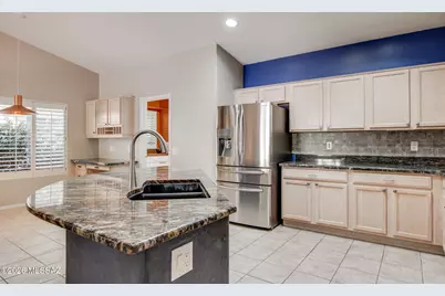 63134 E Flower Ridge Drive, Tucson, AZ 85739 - Photo 4