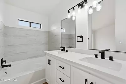 2821 W Darley Woods Drive, Tucson, AZ 85742 - Photo 18