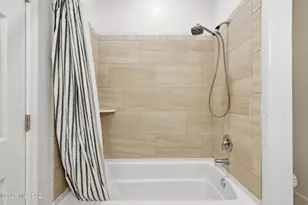 835 N Robb Hill Pl, Tucson, AZ 85710 - Photo 30