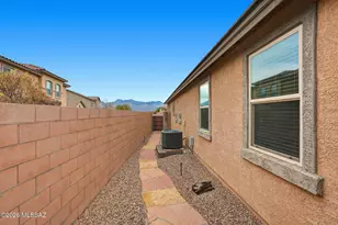 835 N Robb Hill Pl, Tucson, AZ 85710 - Photo 38
