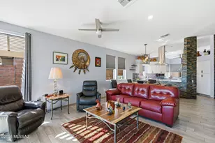 4791 S View Ridge Dr, Green Valley, AZ 85622 - Photo 16