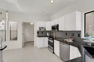 6082 N Running Deer Cir, Tucson, AZ 85750 - Photo 12