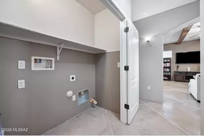 2648 N Sahuara Place, Tucson, AZ 85712 - Photo 18