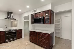 9431 E Walnut Tree Cir, Tucson, AZ 85749 - Photo 22