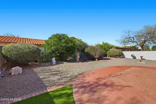 14711 N Windshade Dr, Oro Valley, AZ 85755 - Photo 32