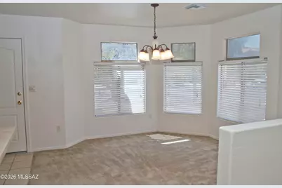 8876 N Misty Brook Drive, Tucson, AZ 85743 - Photo 10