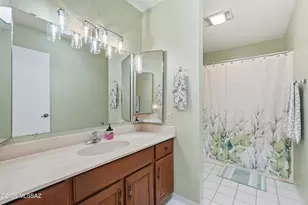 919 W Camino Guarina, Green Valley, AZ 85614 - Photo 24