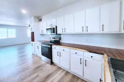 487 E Patrick Drive, Benson, AZ 85602 - Photo 14