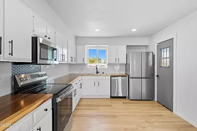 487 E Patrick Drive, Benson, AZ 85602 - Photo 10