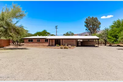 2509 N Indian Ridge Drive, Tucson, AZ 85715 - Photo 2