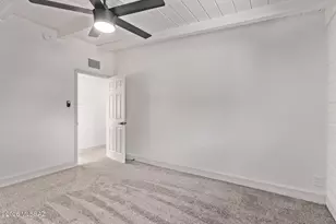 2509 N Indian Ridge Dr, Tucson, AZ 85715 - Photo 20