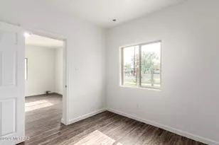 420 W 26th St, Tucson, AZ 85713 - Photo 16