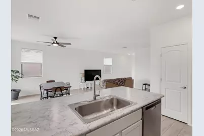 10593 W Halsey Drive, Marana, AZ 85653 - Photo 16