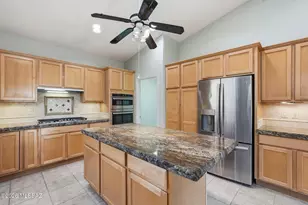 65187 E Desert Sands Ct, Tucson, AZ 85739 - Photo 2