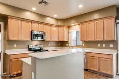 8371 N Amber Burst Drive, Tucson, AZ 85743 - Photo 10