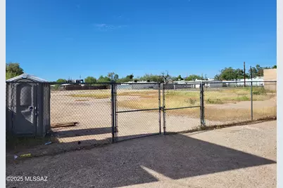 340 Prince Road #2, Tucson, AZ 85705 - Photo 2