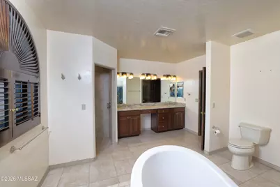 8528 N Nob Hill Drive, Tucson, AZ 85742 - Photo 36