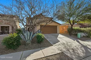 9483 S Crowley Brothers Dr, Tucson, AZ 85747 - Photo 2