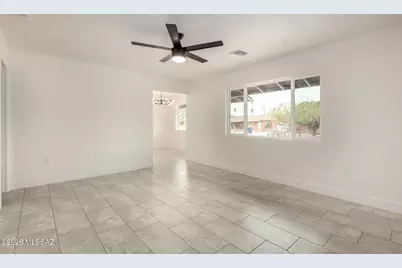 417 S Kenyon Drive, Tucson, AZ 85710 - Photo 8