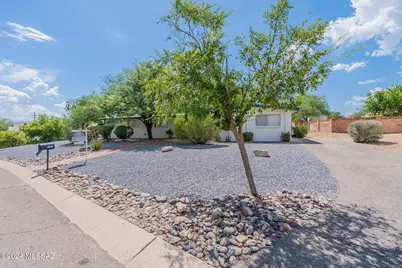 7672 E Sabino Vista Drive, Tucson, AZ 85750 - Photo 2