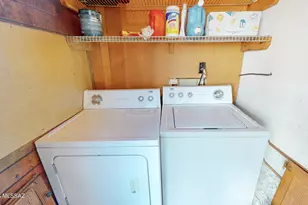 138 S La Canada Dr, Green Valley, AZ 85614 - Photo 32