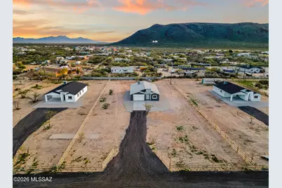 7853 S Cardinal Avenue, Tucson, AZ 85746 - Photo 1