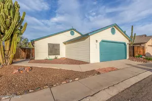4730 N Laird Way, Tucson, AZ 85705 - Photo 2