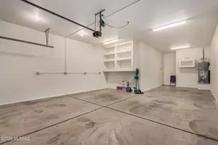 1232 S Desert Vista Dr, Tucson, AZ 85748 - Photo 32