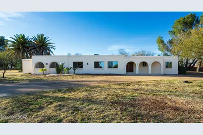 1714 W Meadow Hills Drive, Nogales, AZ 85621 - Photo 1