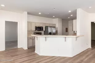 496 W Knotwood St, Green Valley, AZ 85614 - Photo 14