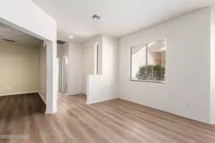 496 W Knotwood St, Green Valley, AZ 85614 - Photo 6