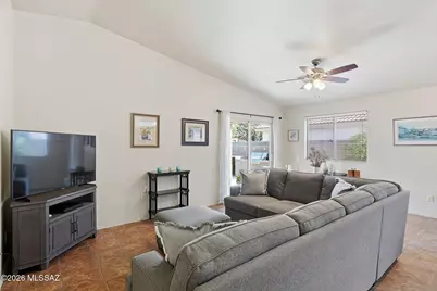 11336 N Gray Boulder Court, Tucson, AZ 85737 - Photo 12