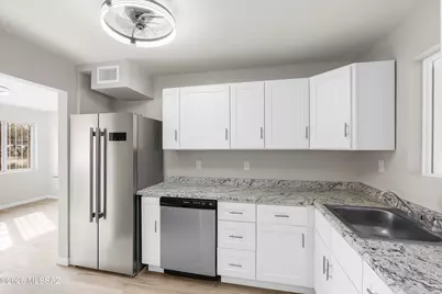 3945 E Glenn Street, Tucson, AZ 85712 - Photo 8