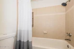 6655 N Canyon Crest Dr, Tucson, AZ 85750 - Photo 20