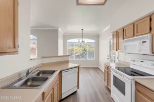 7050 E Sunrise Dr, Tucson, AZ 85750 - Photo 14