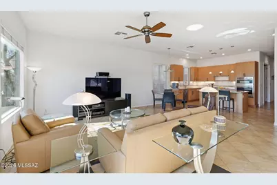 11744 N Mesquite Hollow Drive, Oro Valley, AZ 85737 - Photo 14