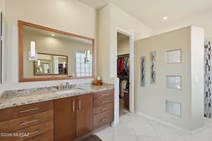 11744 N Mesquite Hollow Dr, Oro Valley, AZ 85737 - Photo 8