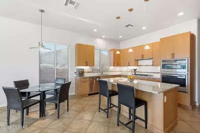 11744 N Mesquite Hollow Drive, Oro Valley, AZ 85737 - Photo 16