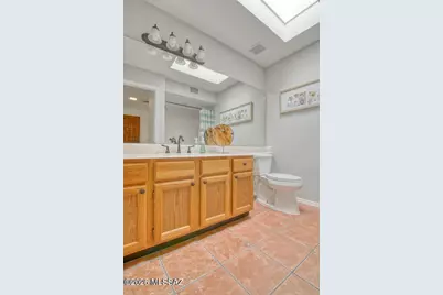 1223 E Camino Diestro, Oro Valley, AZ 85704 - Photo 30